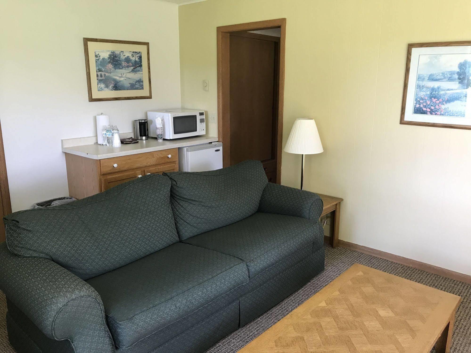 Maxwelton Braes Lodge & Golf Course Baileys Harbor Exteriör bild