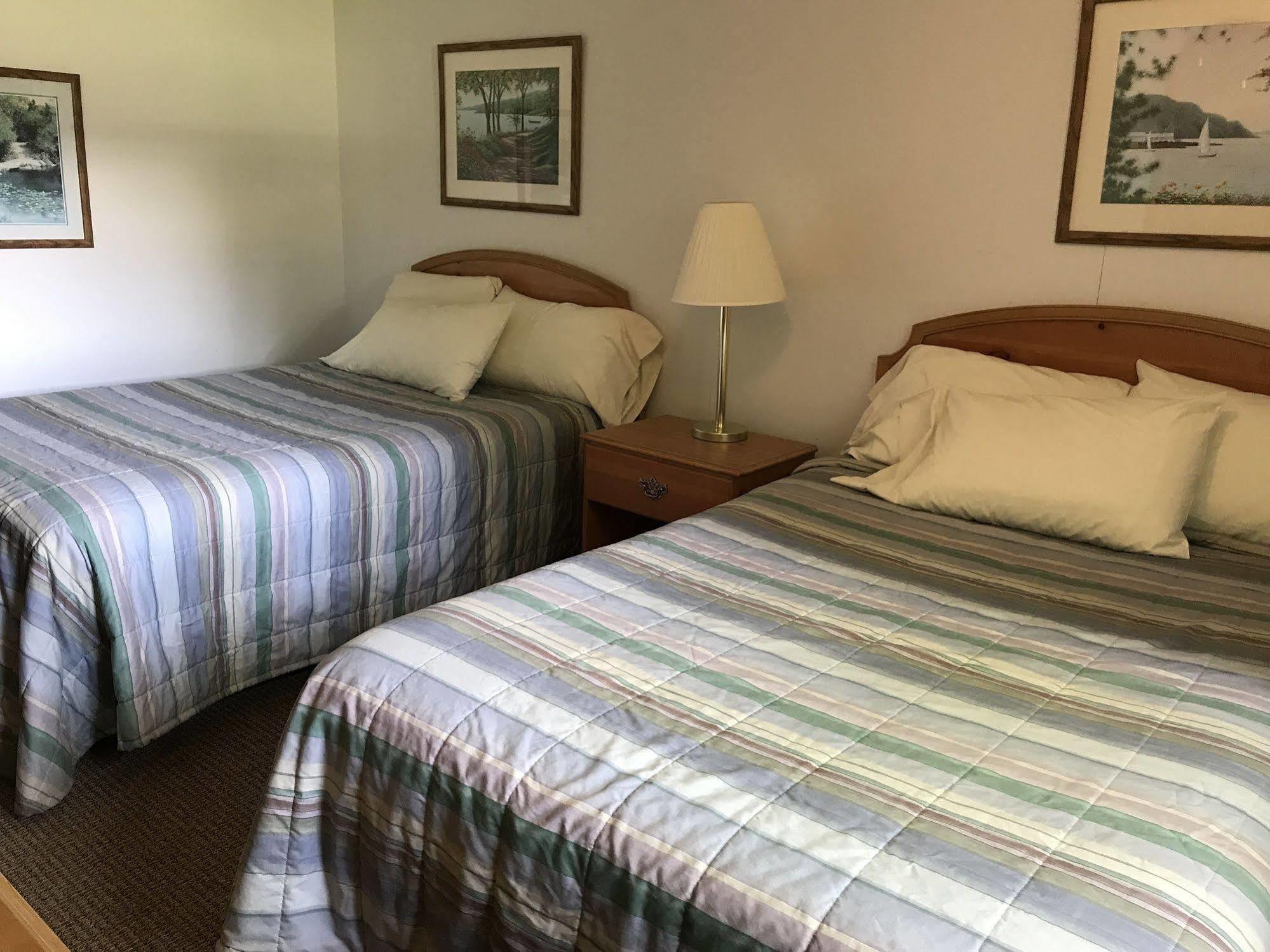 Maxwelton Braes Lodge & Golf Course Baileys Harbor Exteriör bild